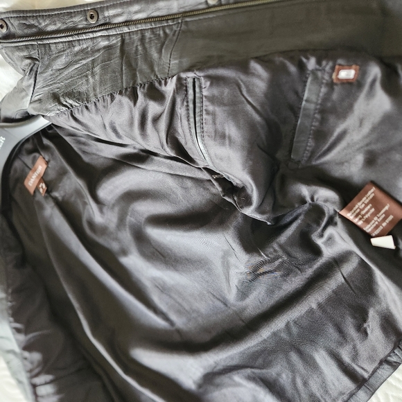 Danier Leather Men's Moto jacket - Picture 7 of 8